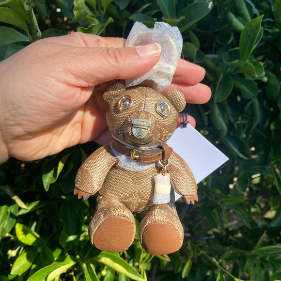 NWT  COACH signature Teddy bear Bag Charm bear - Picture 12 of 13